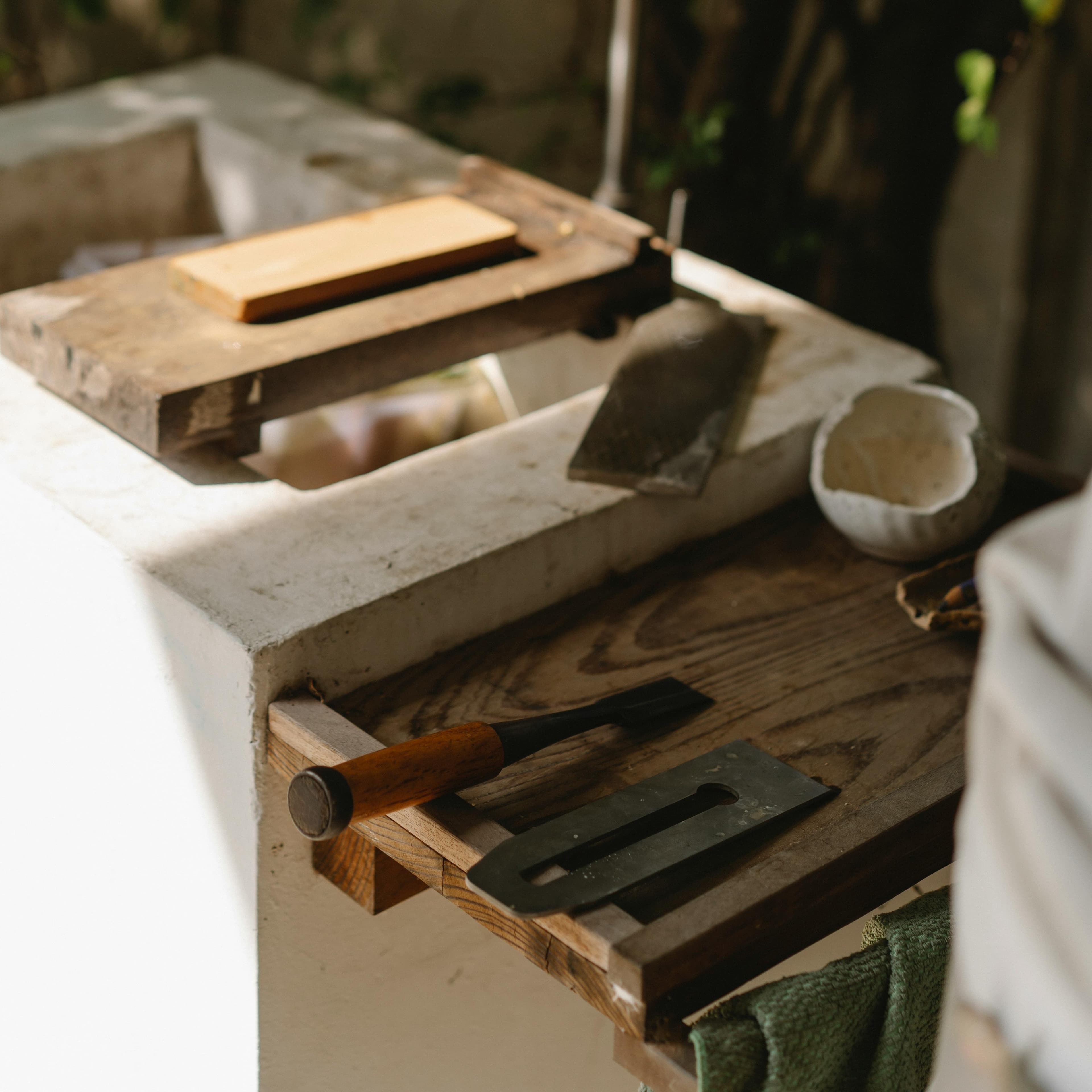 choosing-the-best-knife-sharpening-stones-a-beginners-guide