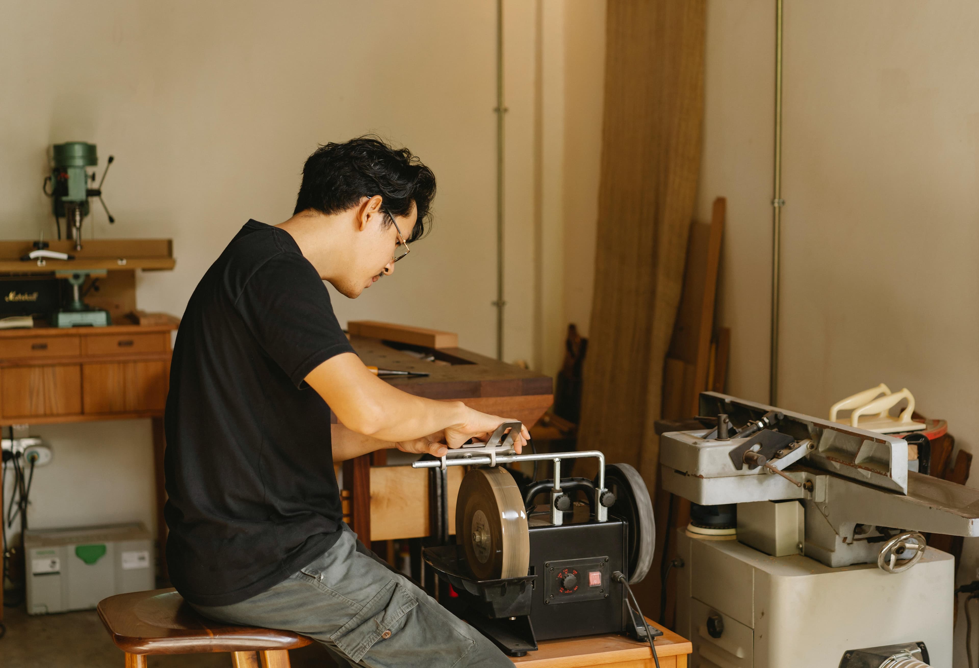 how-does-knife-sharpening-work