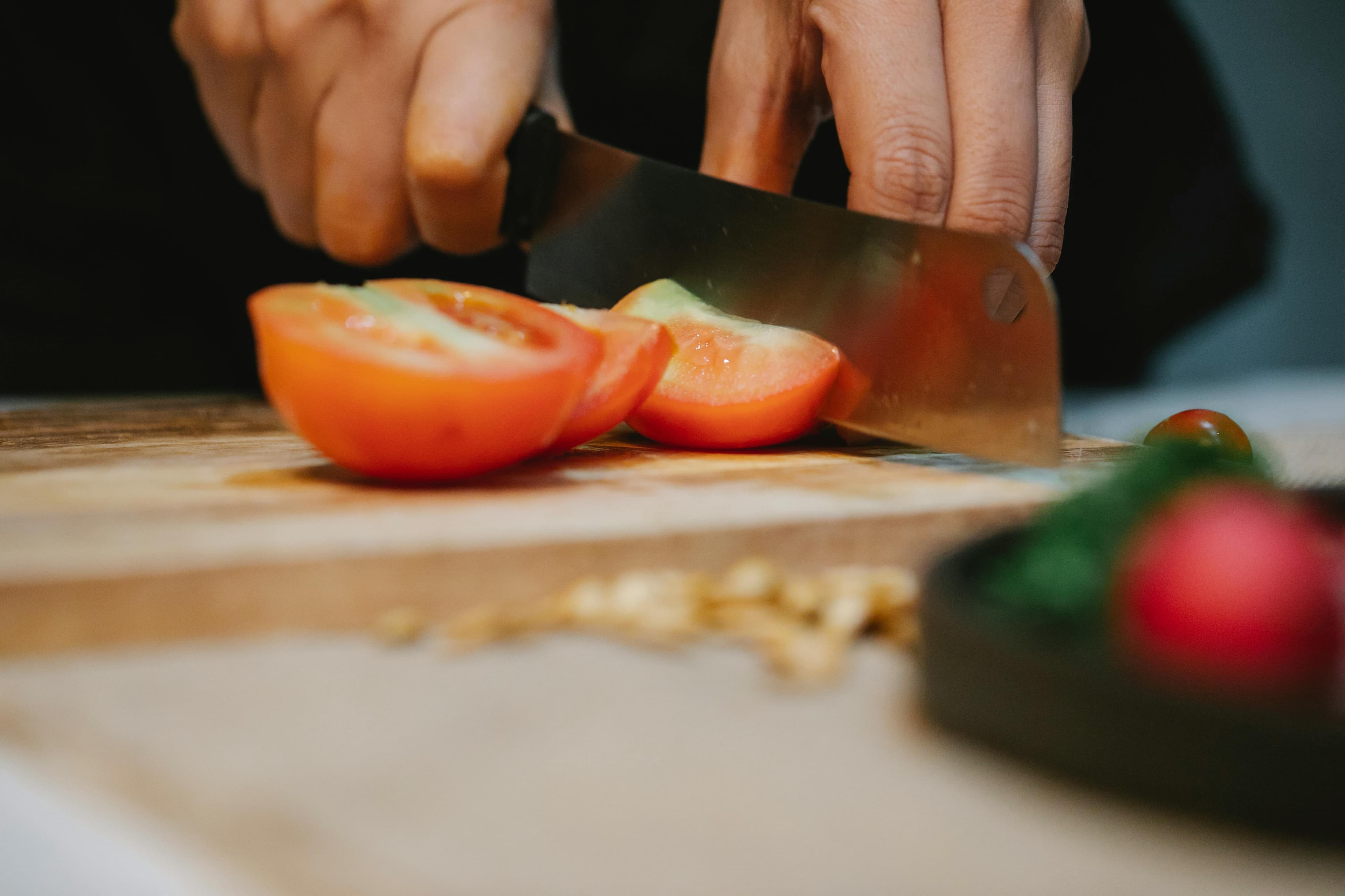 how-to-tell-if-your-knife-needs-sharpening-5-easy-tests