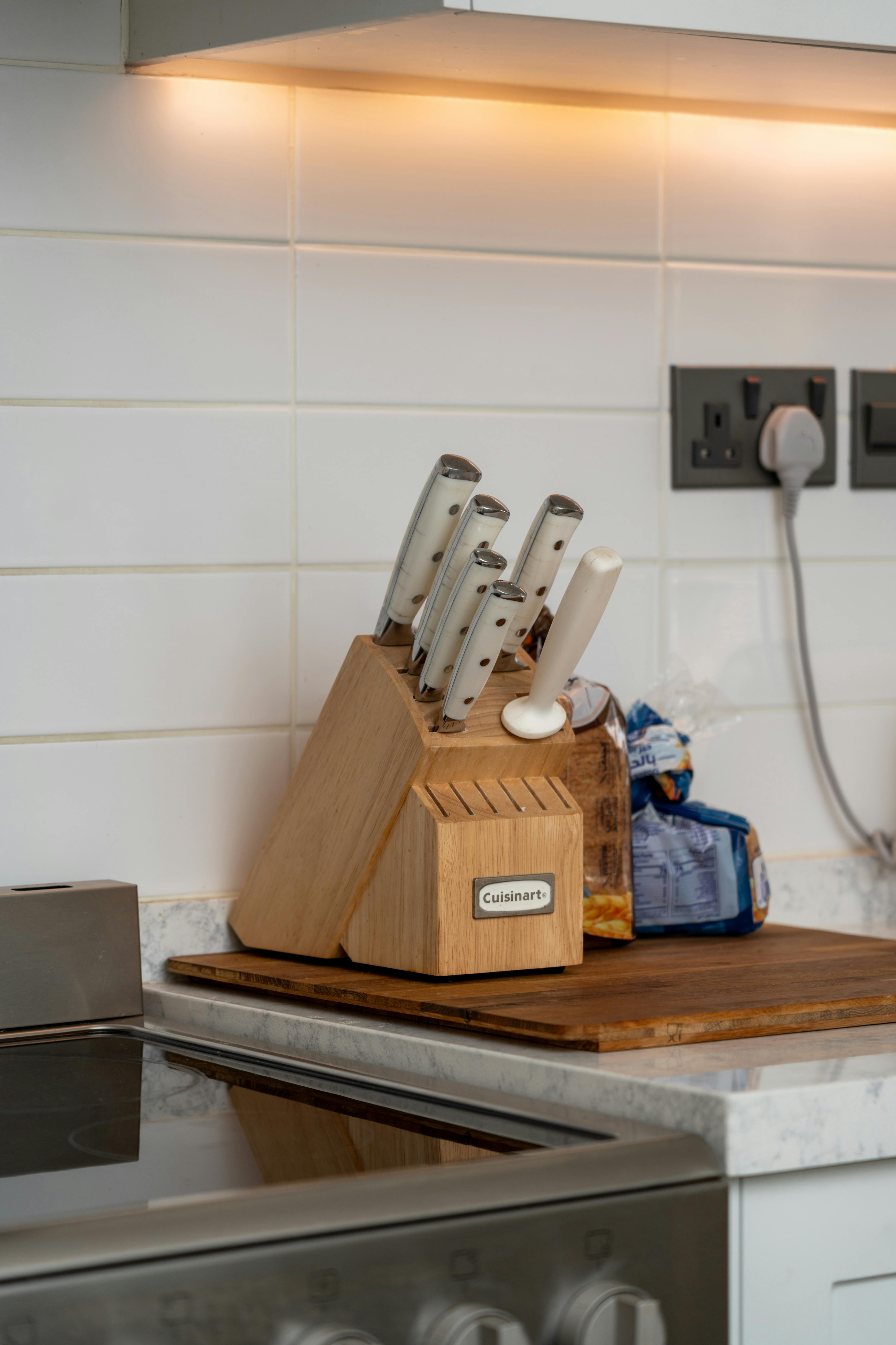 Knife holder